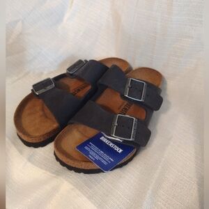Birkenstock Arizona Black size 40 women's size 9.5